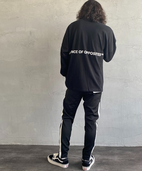 RVCA（ルーカ）の「[RVCA/ルーカ] BIG RVCA ロゴプリントロンT（Tシャツ/カットソー・レディース・ホワイト/ブラック・S/M/L）」の3枚目の写真