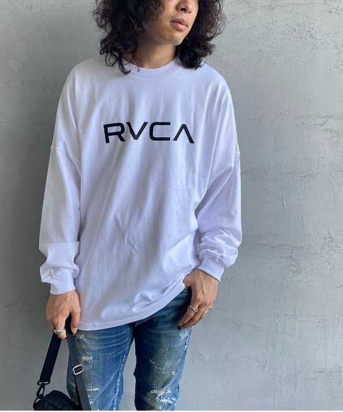 RVCA（ルーカ）の「[RVCA/ルーカ] BIG RVCA ロゴプリントロンT（Tシャツ/カットソー・レディース・ホワイト/ブラック・S/M/L）」の4枚目の写真