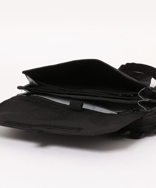 Columbia（コロンビア）の「【Columbia】プライスストリーム ショルダーウォレット（ショルダーバッグ・レディース・ブラック/ネイビー/オレンジ/グリーン/グレイッシュベージュ・FREE）」の9枚目の写真