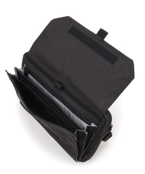 Columbia（コロンビア）の「【Columbia】プライスストリーム ショルダーウォレット（ショルダーバッグ・レディース・ブラック/ネイビー/オレンジ/グリーン/グレイッシュベージュ・FREE）」の11枚目の写真