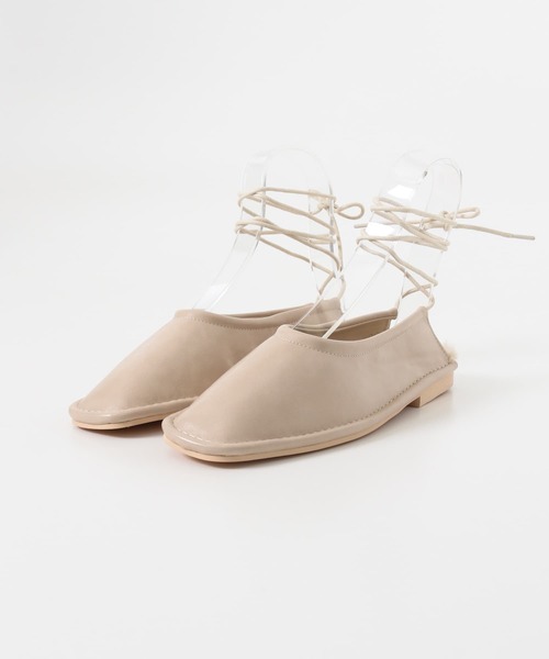 KBF（ケイビーエフ）の「スクエアステッチレースアップパンプス∴（パンプス・レディース・ブラック/ベージュ/ブラウン・38/36/37）」の7枚目の写真