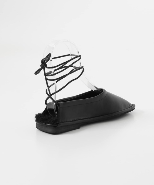 KBF（ケイビーエフ）の「スクエアステッチレースアップパンプス∴（パンプス・レディース・ブラック/ベージュ/ブラウン・38/36/37）」の5枚目の写真