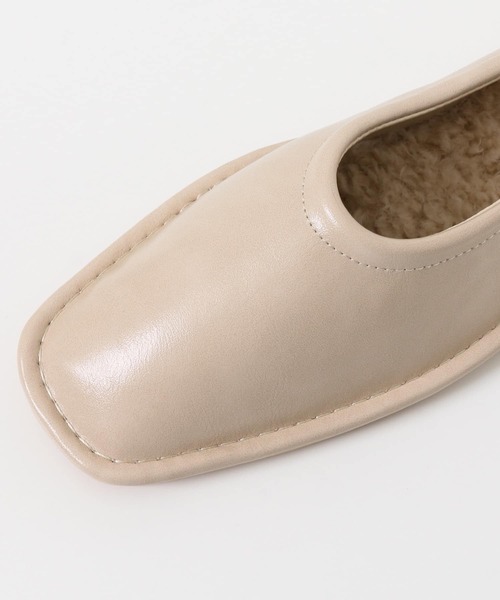 KBF（ケイビーエフ）の「スクエアステッチレースアップパンプス∴（パンプス・レディース・ブラック/ベージュ/ブラウン・38/36/37）」の8枚目の写真