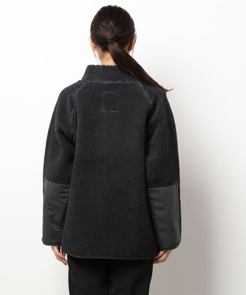 Grand PARK（グランドパーク）の「ビッグシルエットの裏なし　スタンドボアブルゾン（その他アウター・レディース・ホワイト/グレー・FREE）」の5枚目の写真