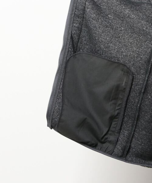 Grand PARK（グランドパーク）の「ビッグシルエットの裏なし　スタンドボアブルゾン（その他アウター・レディース・ホワイト/グレー・FREE）」の3枚目の写真