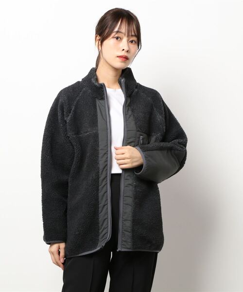 Grand PARK（グランドパーク）の「ビッグシルエットの裏なし　スタンドボアブルゾン（その他アウター・レディース・ホワイト/グレー・FREE）」の21枚目の写真