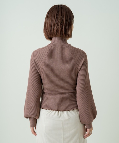 Kastane（カスタネ）の「MIXメロウハイネックリブニット（ニット/セーター・レディース・スカイブルー/パープル/アイボリー/モカ/ダークグリーン・FREE）」の6枚目の写真