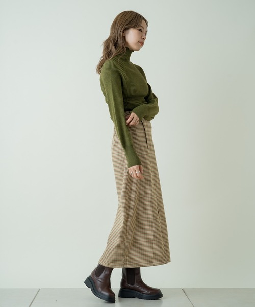 Kastane（カスタネ）の「MIXメロウハイネックリブニット（ニット/セーター・レディース・スカイブルー/パープル/アイボリー/モカ/ダークグリーン・FREE）」の11枚目の写真