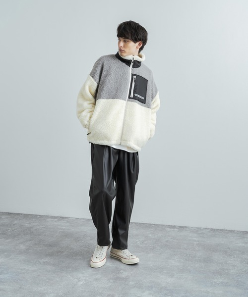 Mark Gonzales（マーク・ゴンザレス）の「Mark Gonzales マークゴンザレス 別注 フリースボアジャケットスタンドカラーブルゾン（ブルゾン・メンズ・ブラック/ベージュ/オフホワイト/ブラック×グレー/ホワイト×グレー・M/L/XL）」の20枚目の写真