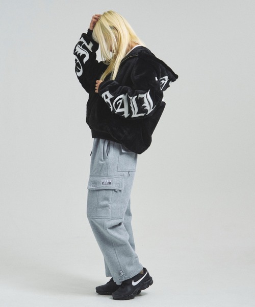 PRO CLUB （プロクラブ）の「Pro Club Heavyweight Fleece Cargo Pants（スウェットパンツ・メンズ・ブラック/グレー・S/M/L）」の15枚目の写真