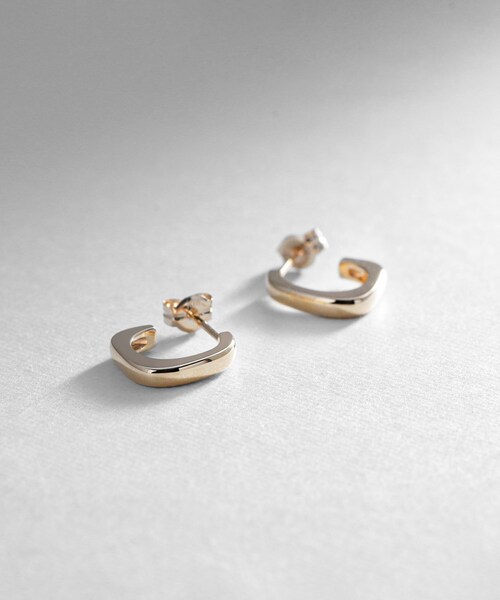 COCOSHNIK（ココシュニック）の「K10トラペーズ フープピアス（ピアス（両耳用）・レディース・ホワイト系その他7・00）」の11枚目の写真