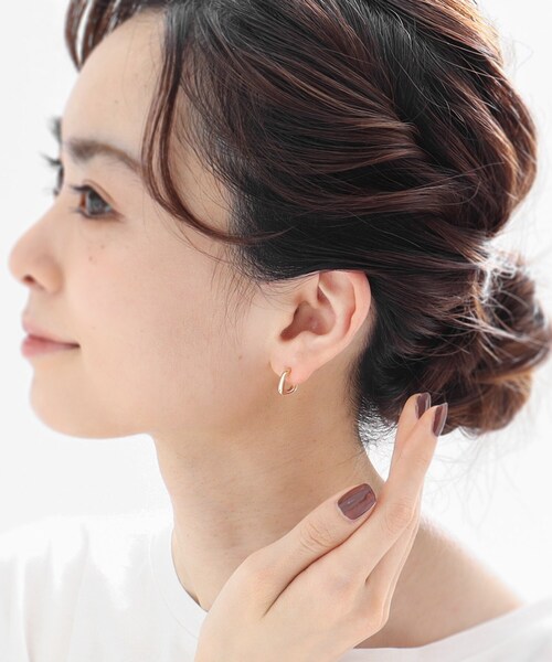 COCOSHNIK（ココシュニック）の「K10トラペーズ フープピアス（ピアス（両耳用）・レディース・ホワイト系その他7・00）」の8枚目の写真