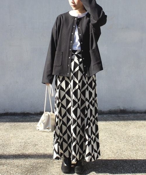 LAVEANGE（ラビアンジェ）の「チェック/幾何柄フレアスカート（スカート・レディース・ブラック/チェック・LL/3L/4L/M/L）」の17枚目の写真