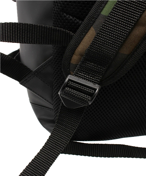 VENCEEXCHANGE（ヴァンスエクスチェンジ）の「LARKINSラーキンス BACKPACK                （バックパック/リュック・メンズ・ホワイト/ダークグリーン/ブラック/ネイビー/アッシュグレー・FREE）」の17枚目の写真