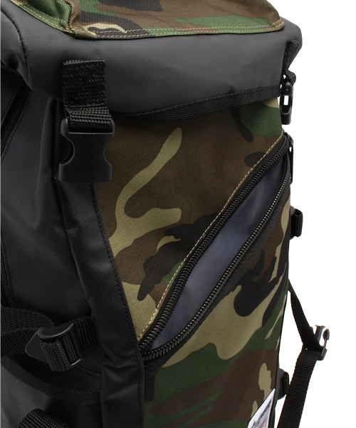 VENCEEXCHANGE（ヴァンスエクスチェンジ）の「LARKINSラーキンス BACKPACK                （バックパック/リュック・メンズ・ホワイト/ダークグリーン/ブラック/ネイビー/アッシュグレー・FREE）」の11枚目の写真