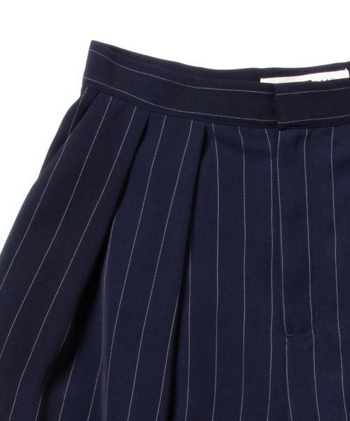 Ray BEAMS（レイビームス）の「Ray BEAMS / ピンストライプ ワイドクロップド パンツ（その他パンツ・レディース・ホワイト/ネイビー・0/1）」の18枚目の写真