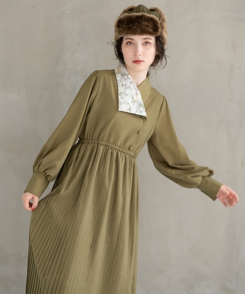 idem(イデム)の「flower lace classical onepiece/レース花柄襟プリーツワンピース(ワンピース・レディース・ブラック/グリーン・FREE)」の12枚目の写真