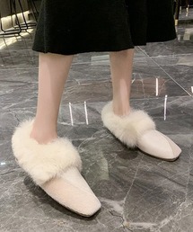 ファー付きローファー