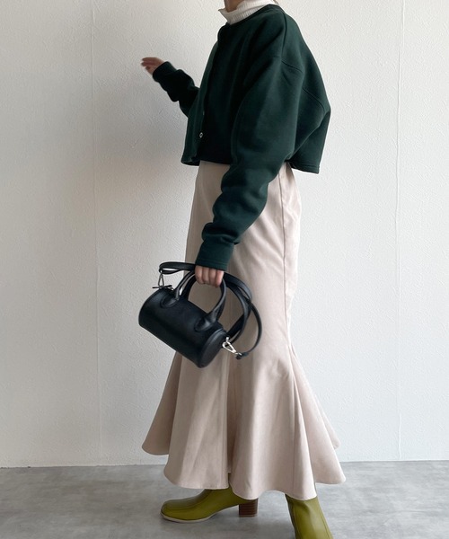 w closet（ダブルクローゼット）の「起毛カルゼ切替マーメイドスカート（スカート・レディース・オリーブ/スミクロ/モカ/キナリ/ダークグリーン・FREE）」の12枚目の写真