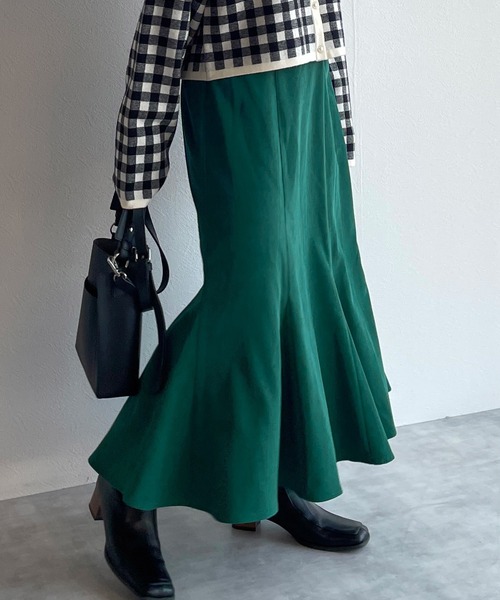 w closet（ダブルクローゼット）の「起毛カルゼ切替マーメイドスカート（スカート・レディース・オリーブ/スミクロ/モカ/キナリ/ダークグリーン・FREE）」の17枚目の写真