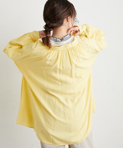 PUAL CE CIN（ピュアルセシン）の「【WEB限定】襟ギャザーブラウス（シャツ/ブラウス・レディース・オフホワイト/ピンク/イエロー/ブルー・FREE）」の14枚目の写真
