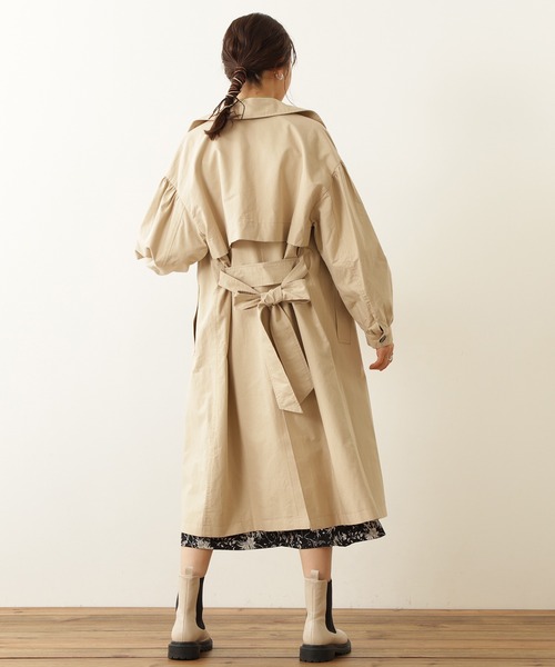 N.（N. Natural Beauty Basic）（エヌエヌナチュラルビューティーベーシック）の「◆ビックカラーオーバーサイズトレンチコート（トレンチコート・レディース・ベージュ/ライトベージュ/ブルー・MEDIUM）」の8枚目の写真