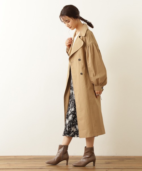 N.（N. Natural Beauty Basic）（エヌエヌナチュラルビューティーベーシック）の「◆ビックカラーオーバーサイズトレンチコート（トレンチコート・レディース・ベージュ/ライトベージュ/ブルー・MEDIUM）」の6枚目の写真