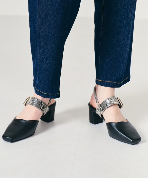 ORiental TRaffic（オリエンタルトラフィック）の「スクエアトゥバックルベルトパンプス/21109（パンプス・レディース・ホワイト/ブラック/イエロー/ブルー・40/38/39/41/42/35/36/37/34/33/43）」の6枚目の写真