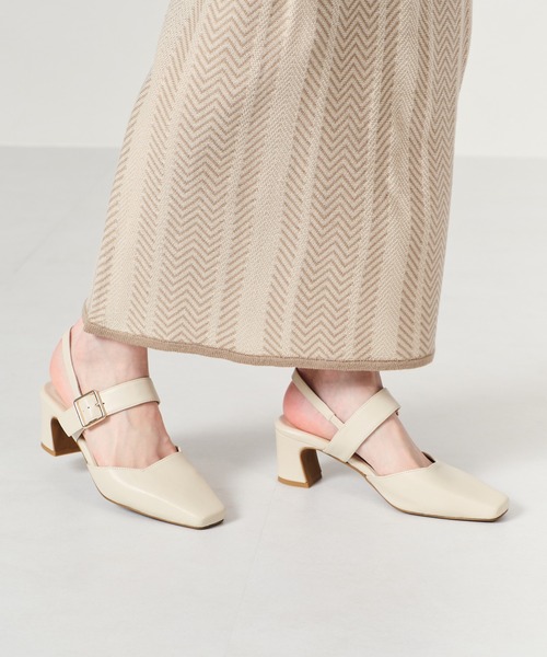 ORiental TRaffic（オリエンタルトラフィック）の「スクエアトゥバックルベルトパンプス/21109（パンプス・レディース・ホワイト/ブラック/イエロー/ブルー・40/38/39/41/42/35/36/37/34/33/43）」の22枚目の写真