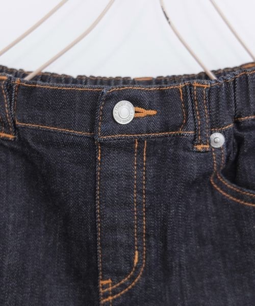 LOWRYS FARM（ローリーズファーム）の「デニムフレアパンツ　268762（デニムパンツ・キッズ・ワンウォッシュ/ブルー・120cm/130cm/150cm/140cm/110cm）」の6枚目の写真