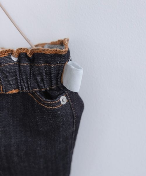 LOWRYS FARM（ローリーズファーム）の「デニムフレアパンツ　268762（デニムパンツ・キッズ・ワンウォッシュ/ブルー・120cm/130cm/150cm/140cm/110cm）」の4枚目の写真