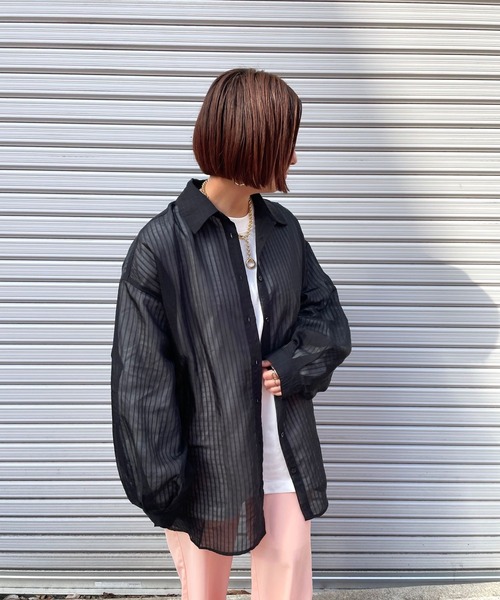JUGLANS(ユグランス)の「☆ 圧倒的抜け感。シアーストライプビッグシャツ 30414H132(シャツ/ブラウス・レディース・ブラック/ピンク/ライム・FREE)」の7枚目の写真