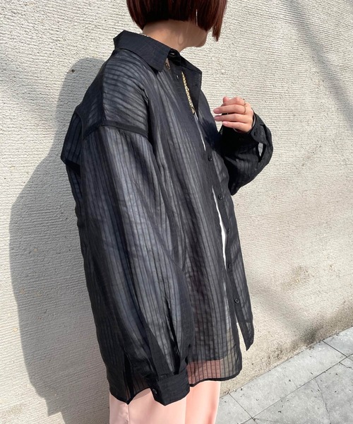 JUGLANS(ユグランス)の「☆ 圧倒的抜け感。シアーストライプビッグシャツ 30414H132(シャツ/ブラウス・レディース・ブラック/ピンク/ライム・FREE)」の10枚目の写真