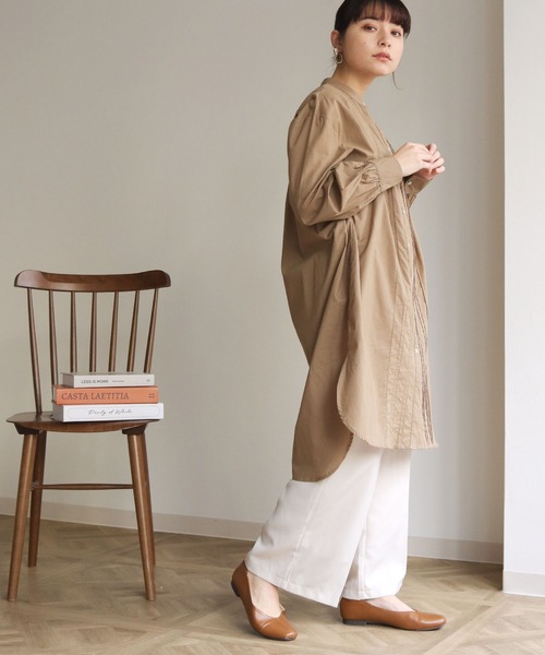 HER CLOSET（ハークローゼット）の「【shemoshelly】ピンタックロングシャツ（シャツ/ブラウス・レディース・ホワイト/ブラック/モカ・M）」の4枚目の写真