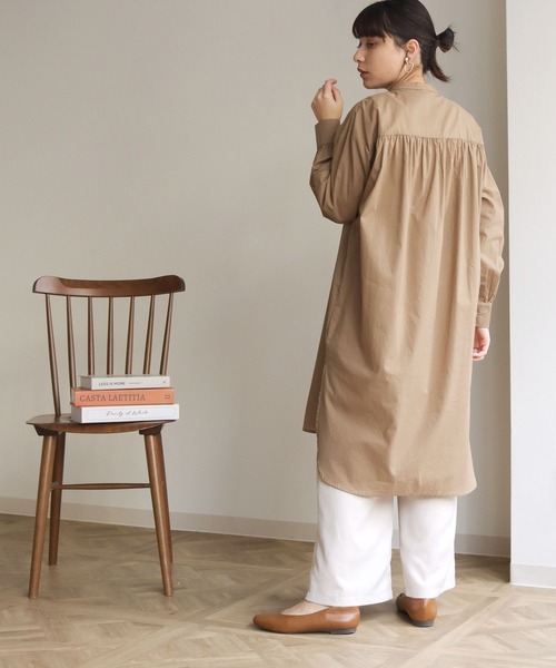 HER CLOSET（ハークローゼット）の「【shemoshelly】ピンタックロングシャツ（シャツ/ブラウス・レディース・ホワイト/ブラック/モカ・M）」の7枚目の写真