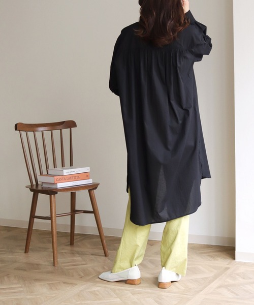 HER CLOSET（ハークローゼット）の「【shemoshelly】ピンタックロングシャツ（シャツ/ブラウス・レディース・ホワイト/ブラック/モカ・M）」の19枚目の写真