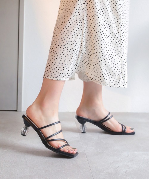 VIVIAN（ヴィヴィアン）の「メニー華奢ストラップクリアヒールサンダル（サンダル・レディース・ナチュラル/ブラック/アンティークゴールド/ブルー/グリーン/ホワイト・LL/S/M/L）」の14枚目の写真