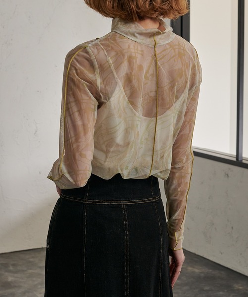 Ezick(エジック)の「2WAYアートプリントシアートップス(Tシャツ/カットソー・レディース・ライトグリーン/アイボリー/ライトブラウン・FREE)」の10枚目の写真