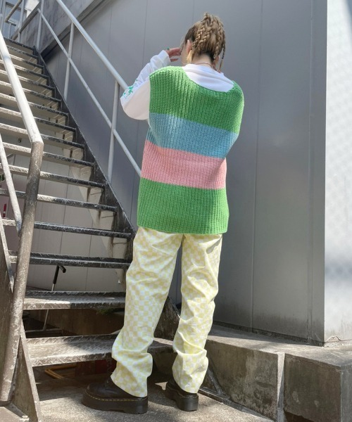 Candy Stripper(キャンディストリッパー)の「COLOR BLOCKING KNIT ベスト(ベスト・レディース・ピンク/グリーン/ライトブルー・2)」の5枚目の写真