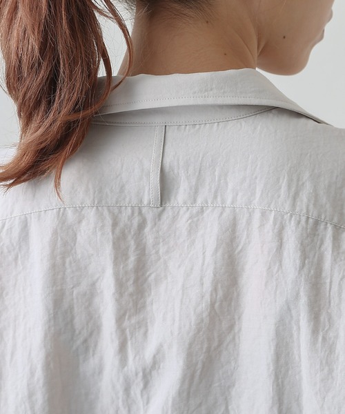 COLONY 2139（コロニートゥーワンスリーナイン）の「エステルワッシャーWポケット長袖シャツ（シャツ/ブラウス・レディース・オフホワイト/サンドベージュ・MEDIUM/LARGE）」の20枚目の写真