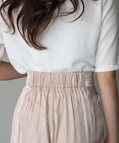 Riberry（リベリー）の「サテンストレートパンツ（その他パンツ・レディース・ベージュ/グリーン・MEDIUM）」の6枚目の写真