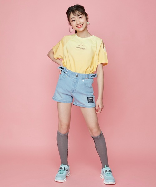 JENNI love(ジェニィラブ)の「サイドベルトデニムショーパン(デニムパンツ・キッズ・サックスブルー/ブルー・130cm/140cm/150cm/160cm)」の3枚目の写真