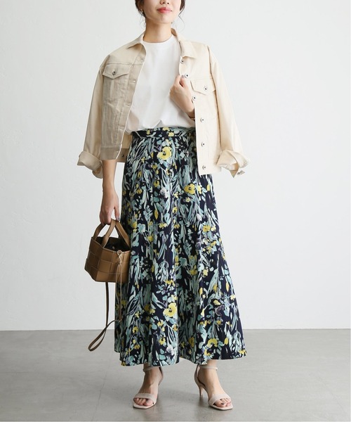 La TOTALITE（ラトータリテ）の「カラー デニム Gジャン（デニムジャケット・レディース・ホワイト/グレー・FREE）」の4枚目の写真