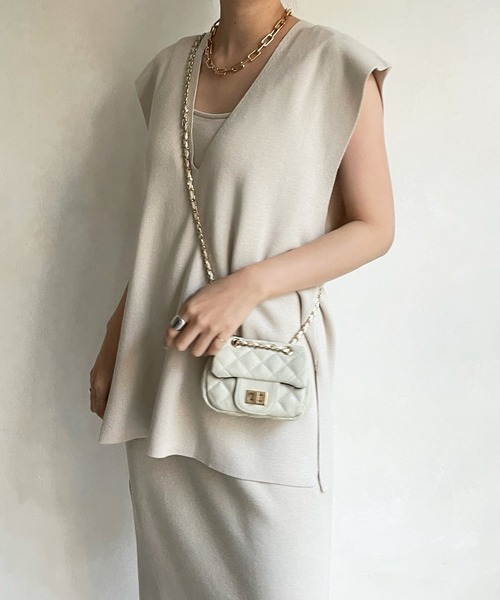 DouDou(ドゥドゥ)の「【WEB限定】 ニットベスト+ニットワンピース セット(ワンピース・レディース・ブラック/ベージュ・FREE)」の20枚目の写真