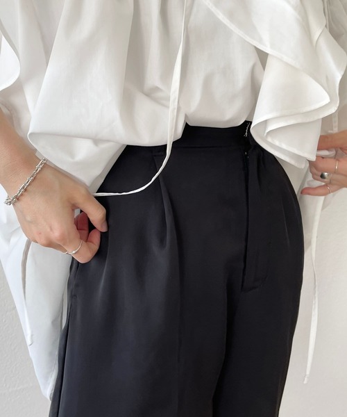 wee9s(ウィークス)の「satin like half pants / サテンライクハーフパンツ(その他パンツ・レディース・カーキ/ブラック・FREE)」の12枚目の写真
