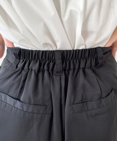 wee9s(ウィークス)の「satin like half pants / サテンライクハーフパンツ(その他パンツ・レディース・カーキ/ブラック・FREE)」の16枚目の写真