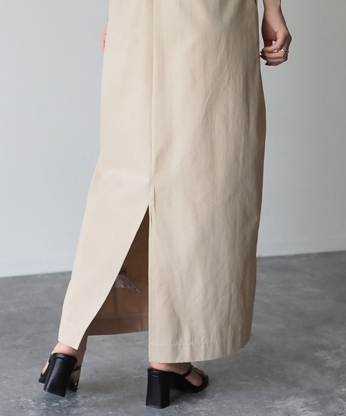 Riberry（リベリー）の「綿ツイルタイトジャンパースカート（ジャンパースカート・レディース・ベージュ/オフホワイト/スミクロ・MEDIUM）」の16枚目の写真