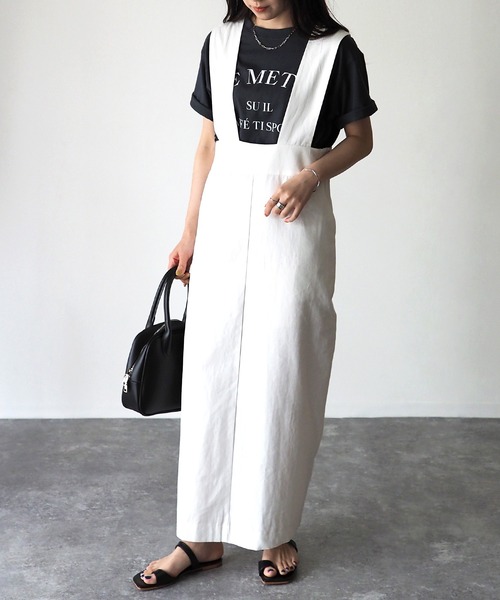 Riberry（リベリー）の「綿ツイルタイトジャンパースカート（ジャンパースカート・レディース・ベージュ/オフホワイト/スミクロ・MEDIUM）」の21枚目の写真