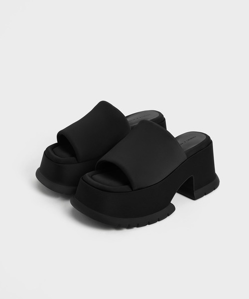 CHARLES & KEITH（チャールズ & キース）の「リサイクルポリエステル プラットフォームサンダル / Recycled Polyester Platform Sandals（サンダル・レディース・ブラック/ライラック/ブルー/イエロー・23cm/23.5cm/24.5cm/25cm/25.5cm/22.5cm）」の14枚目の写真