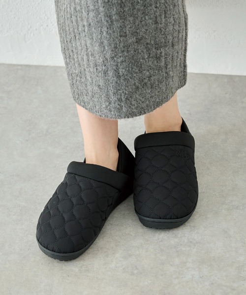 MEI（メイ）の「【MEI】キルティング モックシューズ（スリッポン・レディース・ブラック/ベージュ/カーキ/ブラウン/グレイッシュベージュ・M/L）」の20枚目の写真